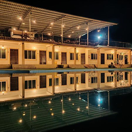 Amigos Lake Resort-Igatpuri, Maharashtra Zewnętrze zdjęcie
