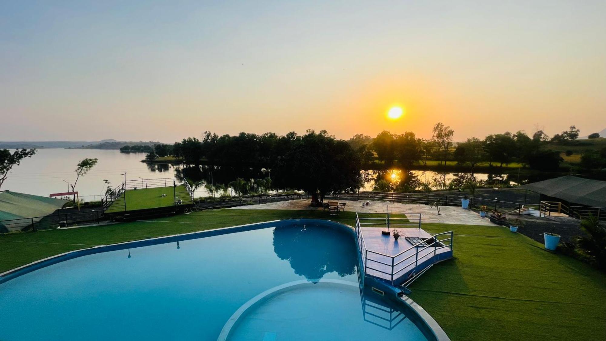 Amigos Lake Resort-Igatpuri, Maharashtra Zewnętrze zdjęcie