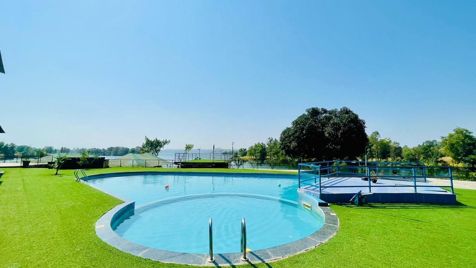 Amigos Lake Resort-Igatpuri, Maharashtra Zewnętrze zdjęcie